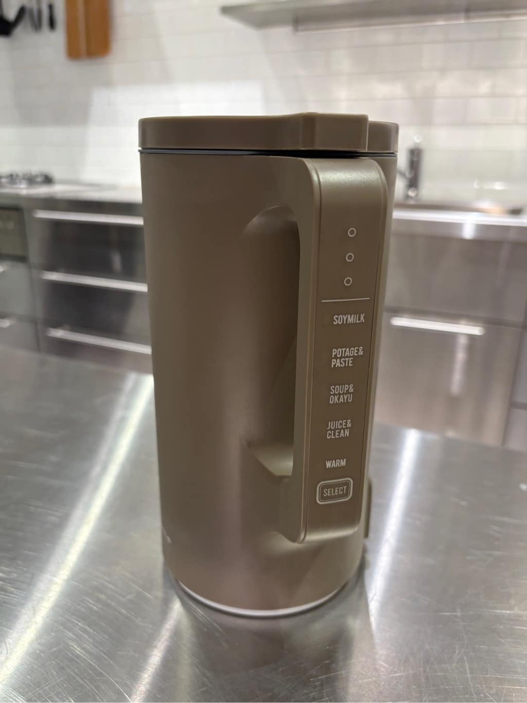 muuさんの「212 KITCHEN STORE｜◆自動調理ポット クリームホワイト ＜recolte レコルト＞」を使ったコーディネート