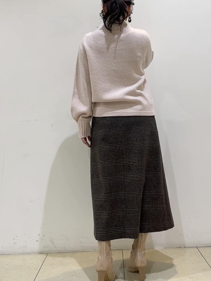 watanabeさんの「UNTITLED｜【洗える】スポンディッシュ ボトルネックニット」を使ったコーディネート