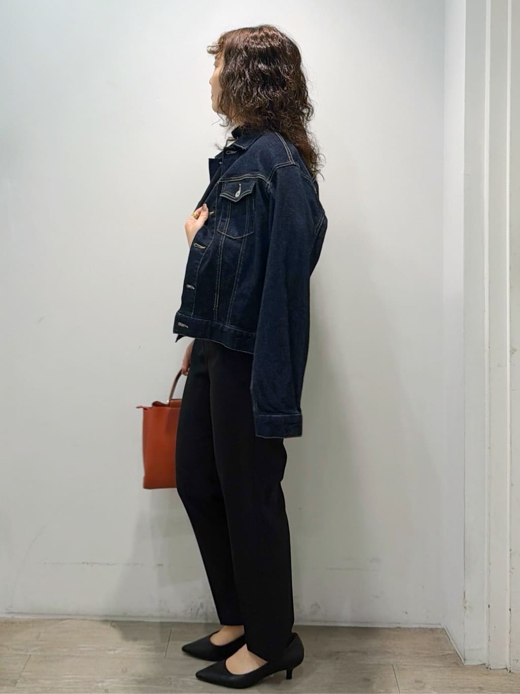 sumicaさんの「OPAQUE.CLIP｜裏起毛ハイストレッチイージーテーパードパンツ【洗濯機OK】」を使ったコーディネート