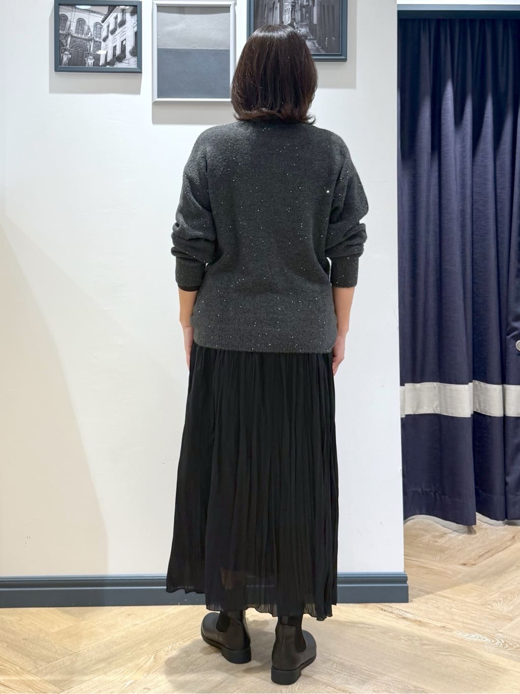 Lilyさんの「grove｜花柄アソートプリーツスカート」を使ったコーディネート