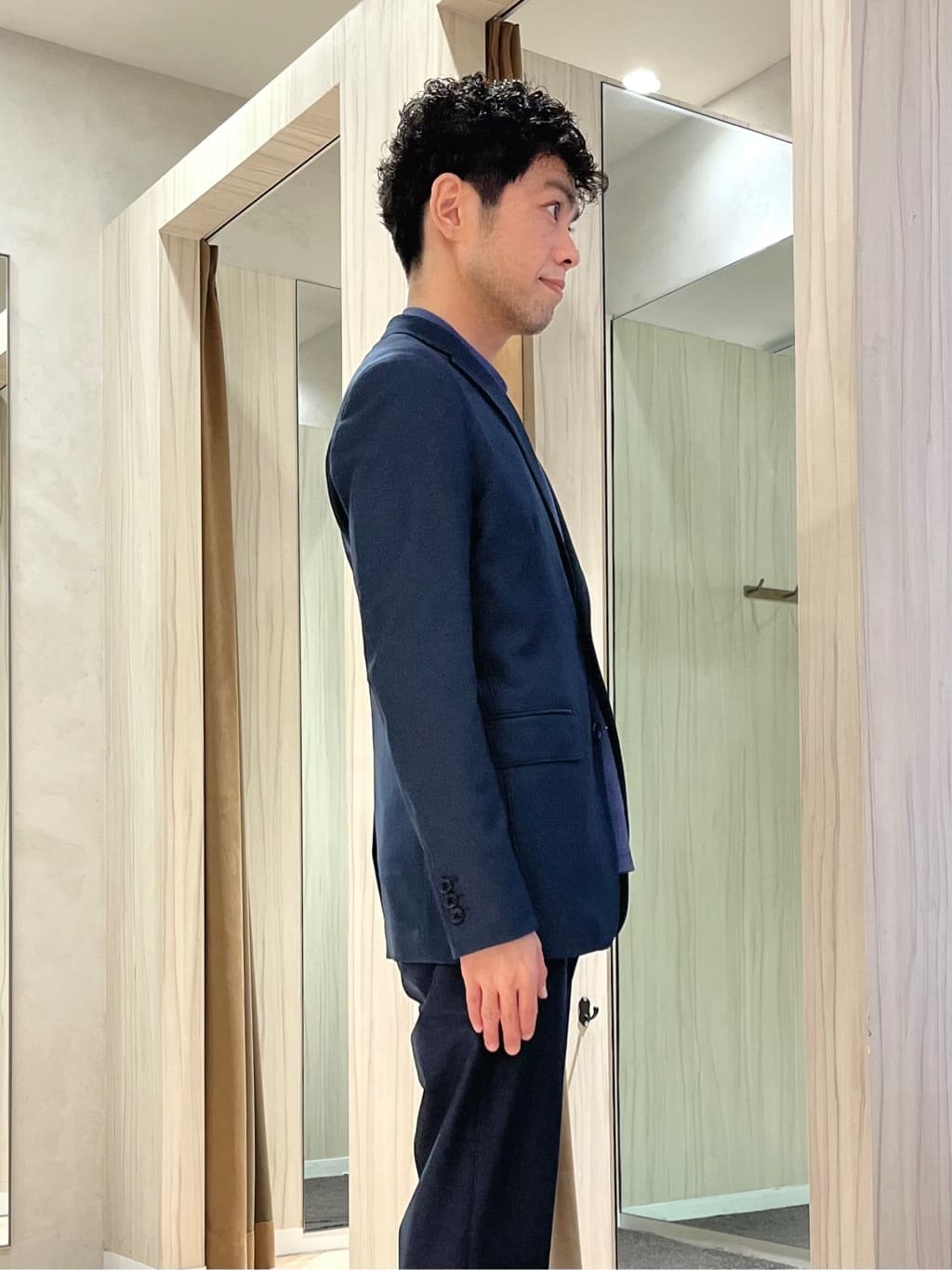 URAさんの「TAKEO KIKUCHI｜カシミヤブレンド ビーバー調ステンカラーコート」を使ったコーディネート