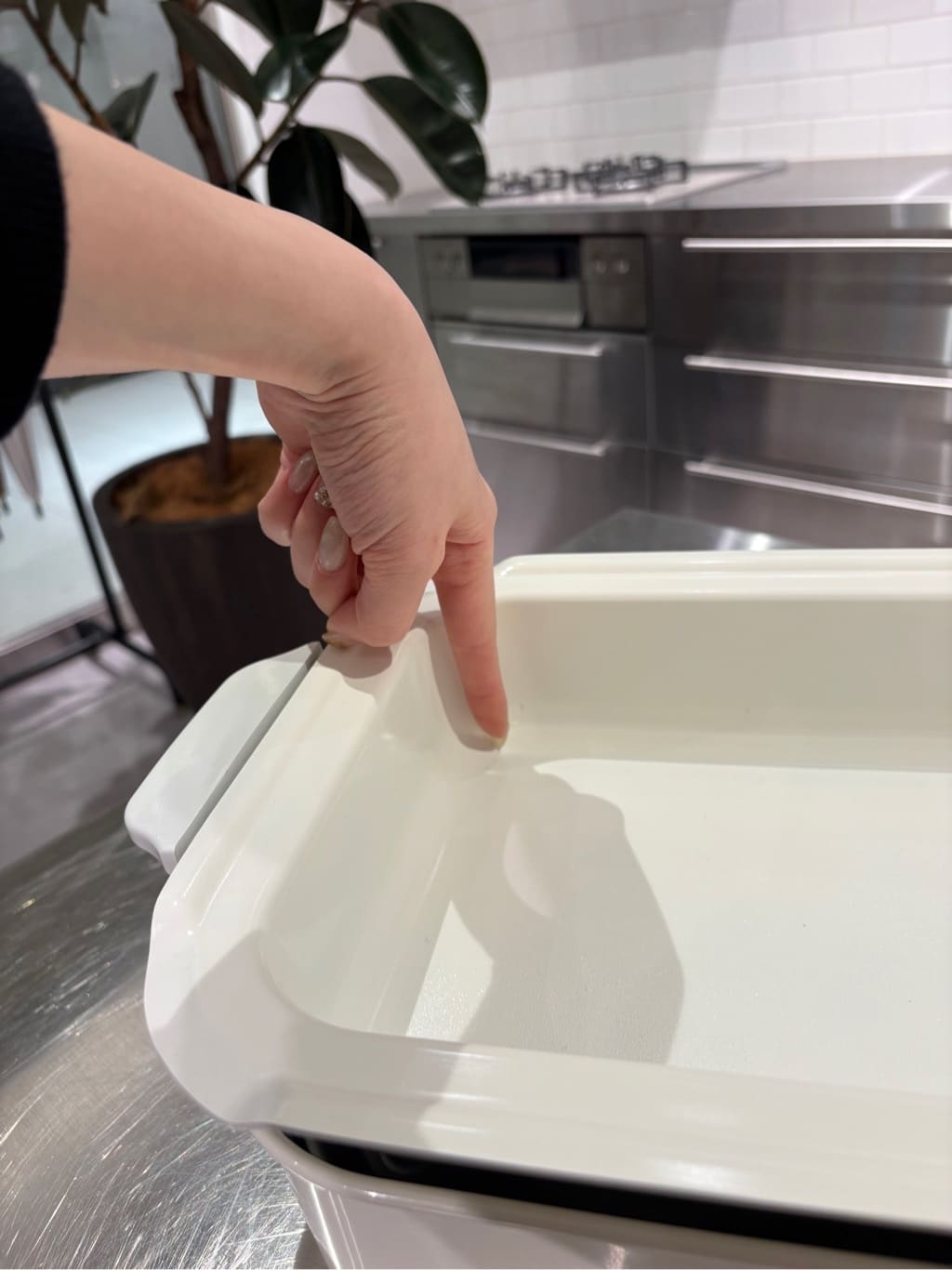 muuさんの「212 KITCHEN STORE｜コンパクトホットプレート　ＷＨ ＜BRUNO ブルーノ＞」を使ったコーディネート