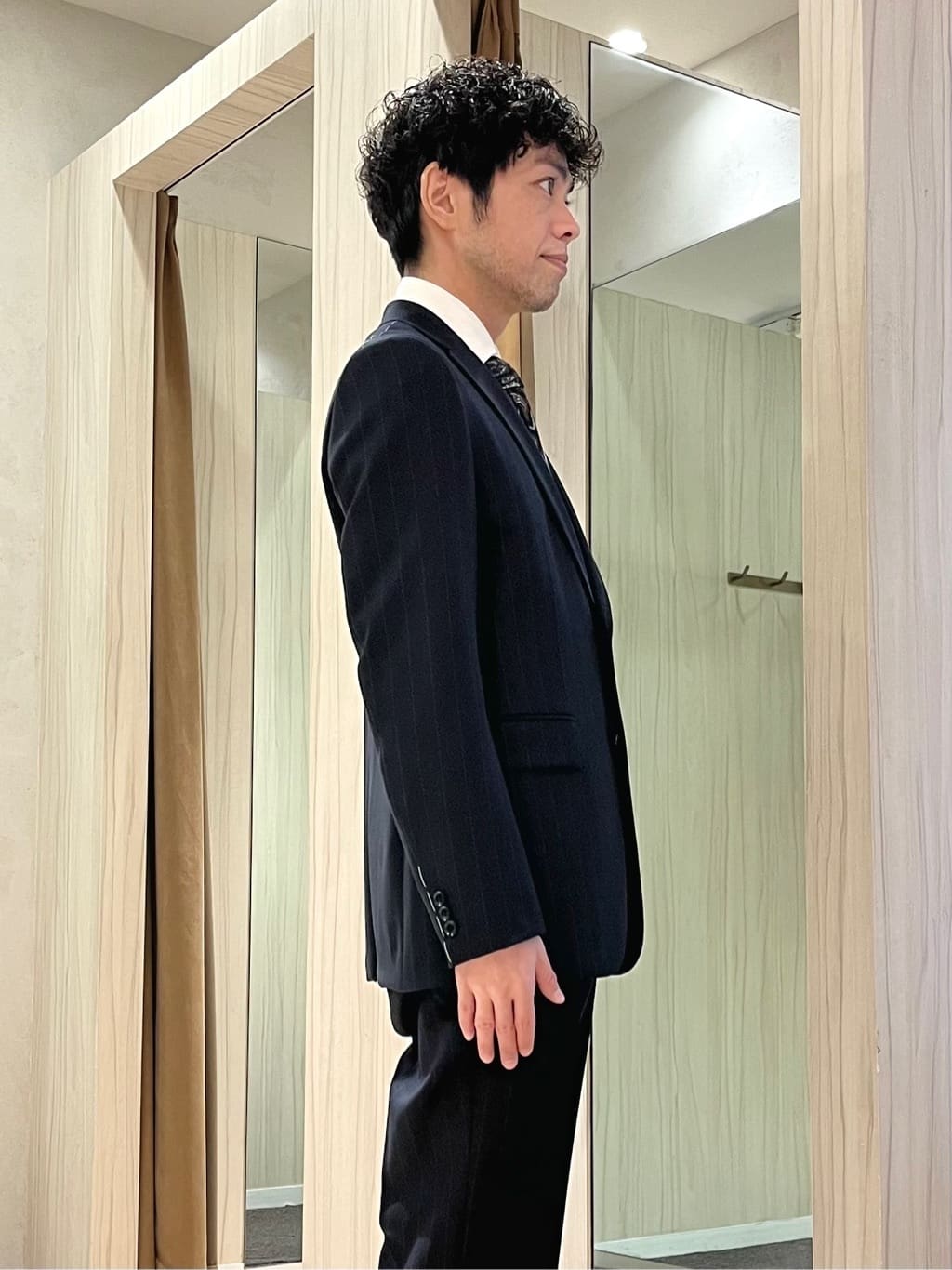 URAさんの「TAKEO KIKUCHI｜【ウールカシミヤブレンド】ビーバー調 スタンドカラー コート」を使ったコーディネート