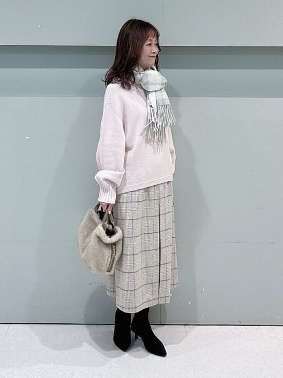 makiさんの「UNTITLED｜【洗える】スポンディッシュ ボトルネックニット」を使ったコーディネート