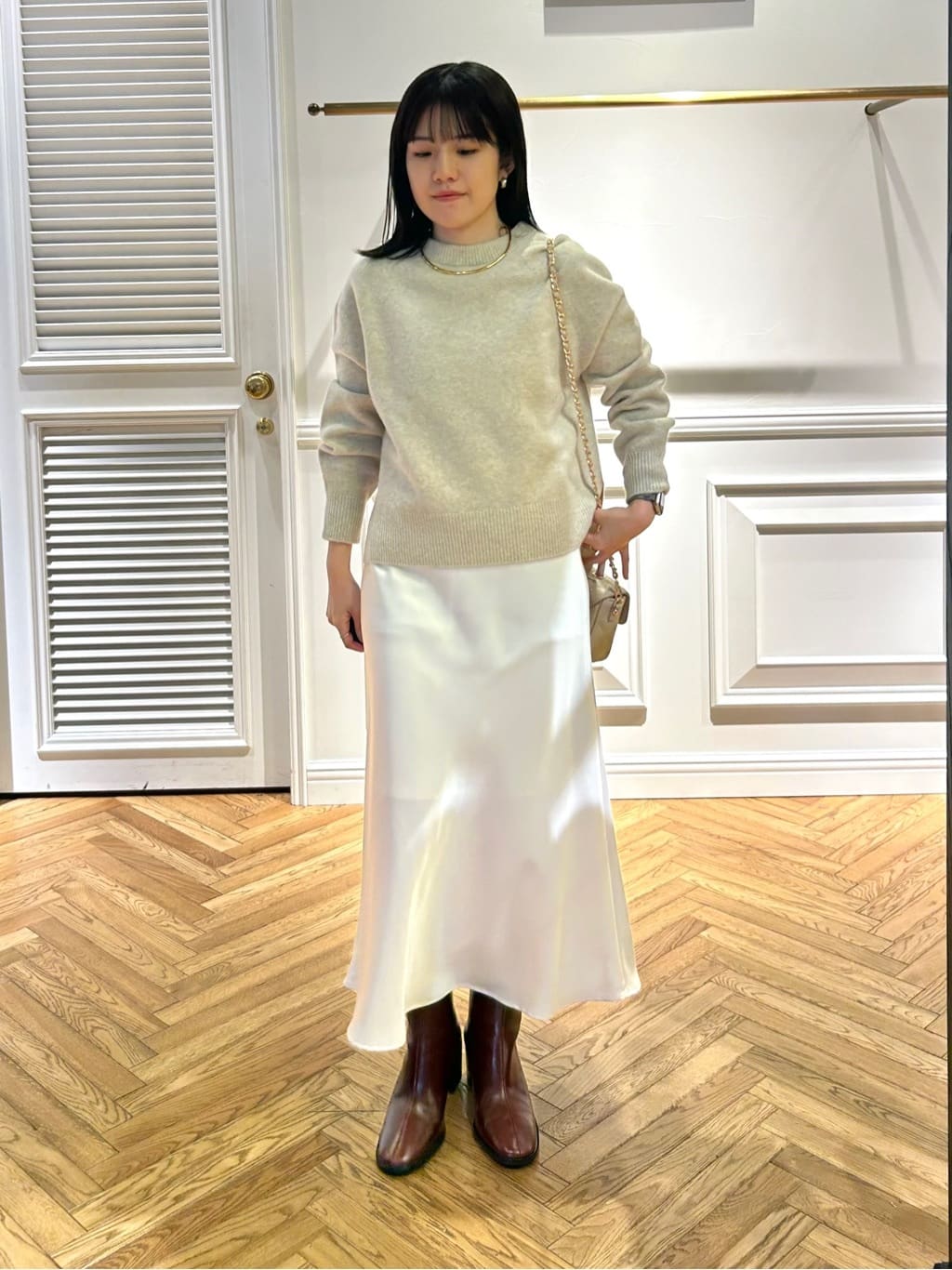 cocoさんの「DRESSTERIOR｜ストレッチヴィンテージサテンナロースカート」を使ったコーディネート