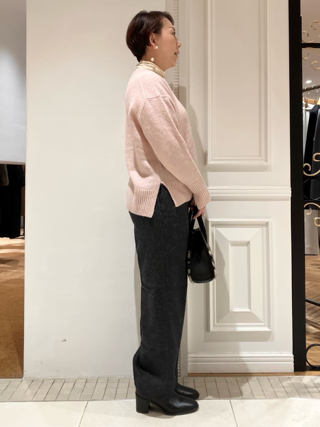 TAJIさんの「DRESSTERIOR｜◆フェイクファーコンビリサイクルレザートートバッグ」を使ったコーディネート