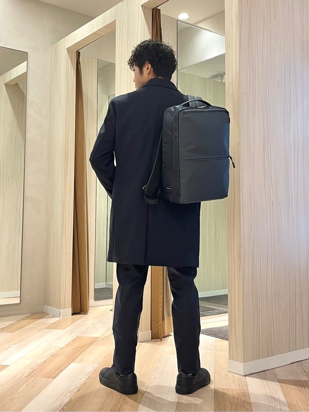 URAさんの「TAKEO KIKUCHI｜【ダウンライナー付き】メランジ ステンカラー コート」を使ったコーディネート