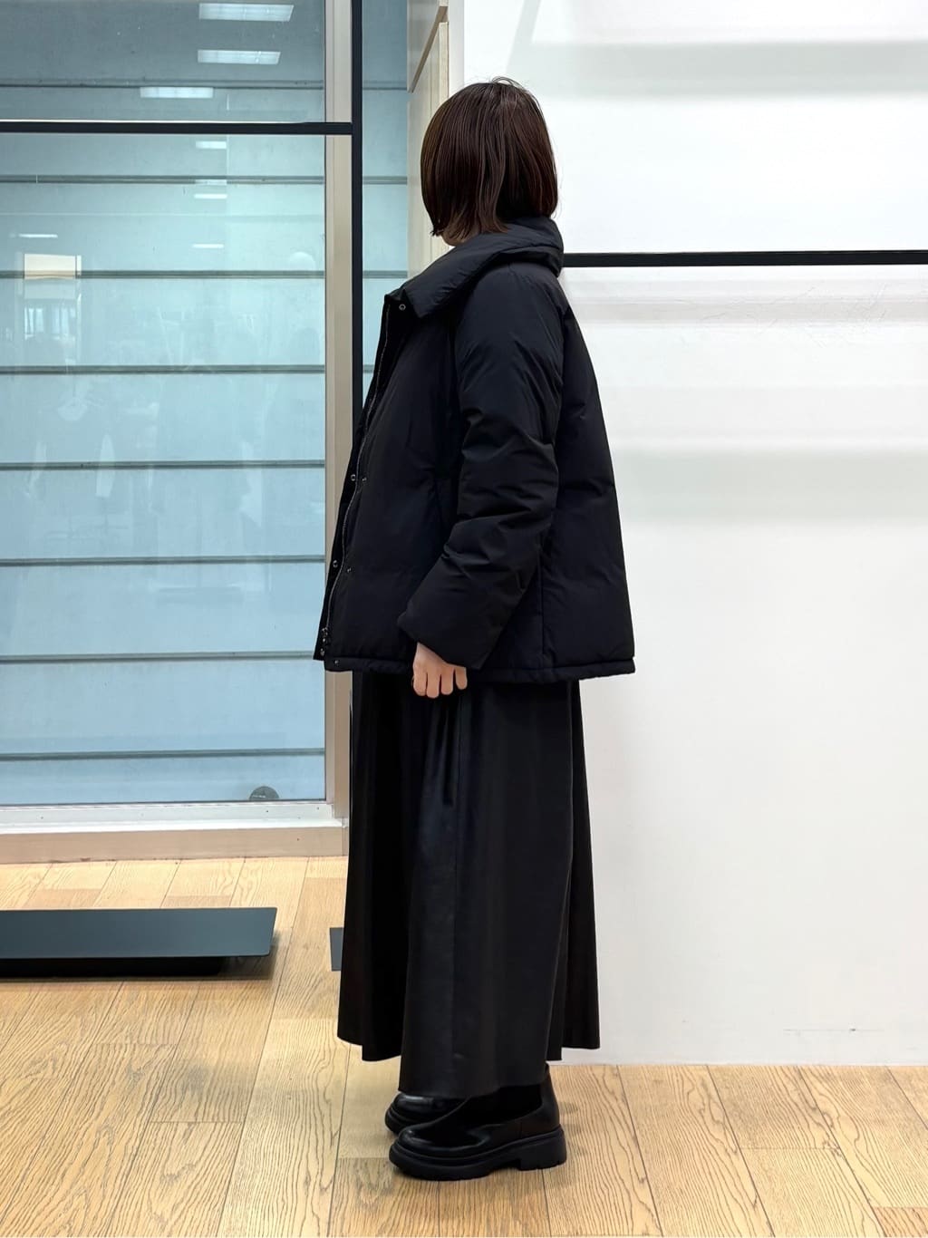 asamiさんの「INDIVI｜【洗える／大人ラメ】カラーMIXボトルネックニット」を使ったコーディネート