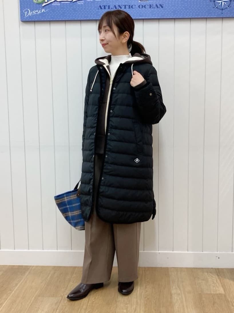 yoshiさんの「Dessin｜【撥水・2WAY】ミュラーダウンコートロング丈」を使ったコーディネート