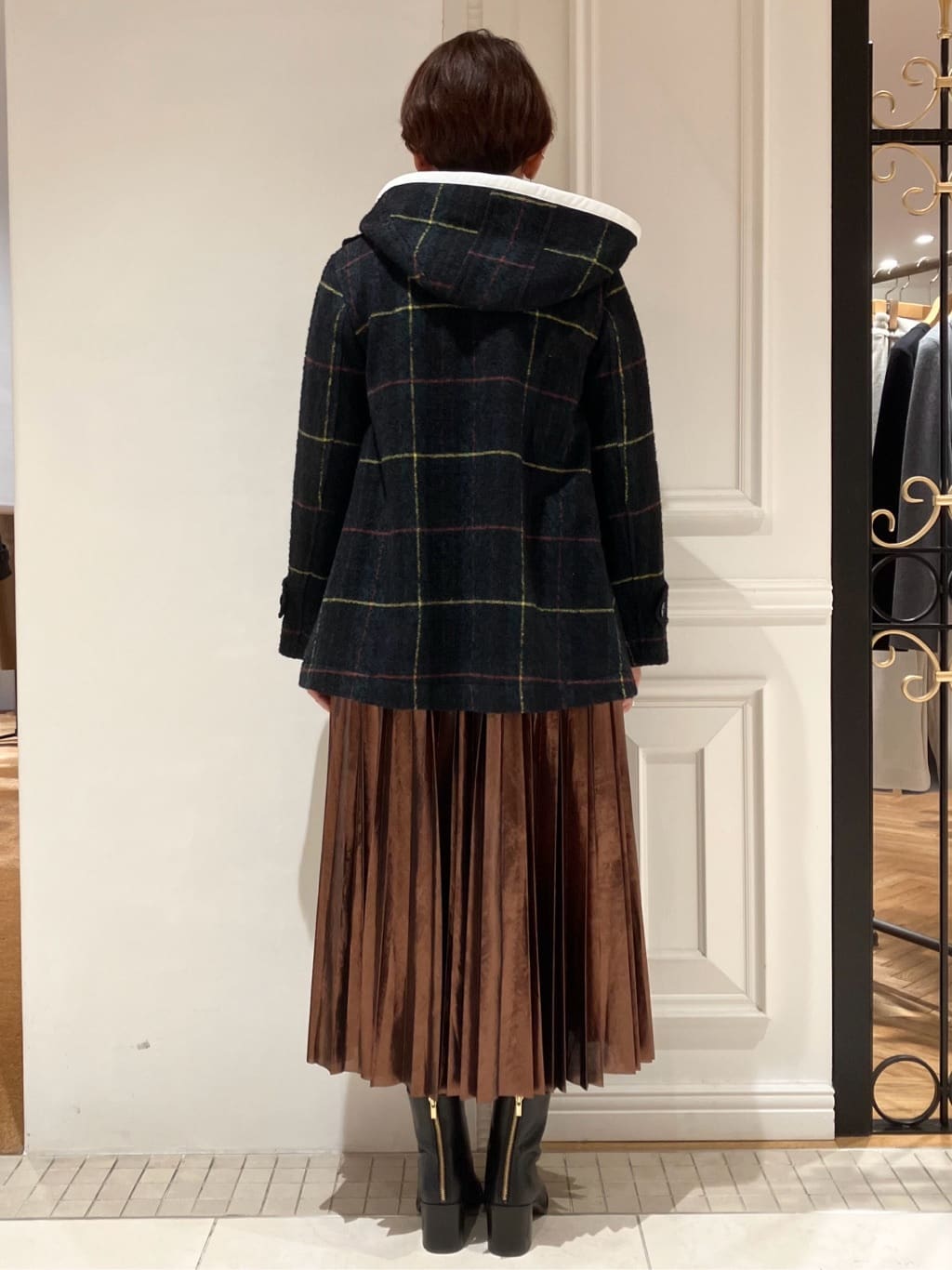 TAJIさんの「DRESSTERIOR｜アルパカブレンドVネックニット」を使ったコーディネート