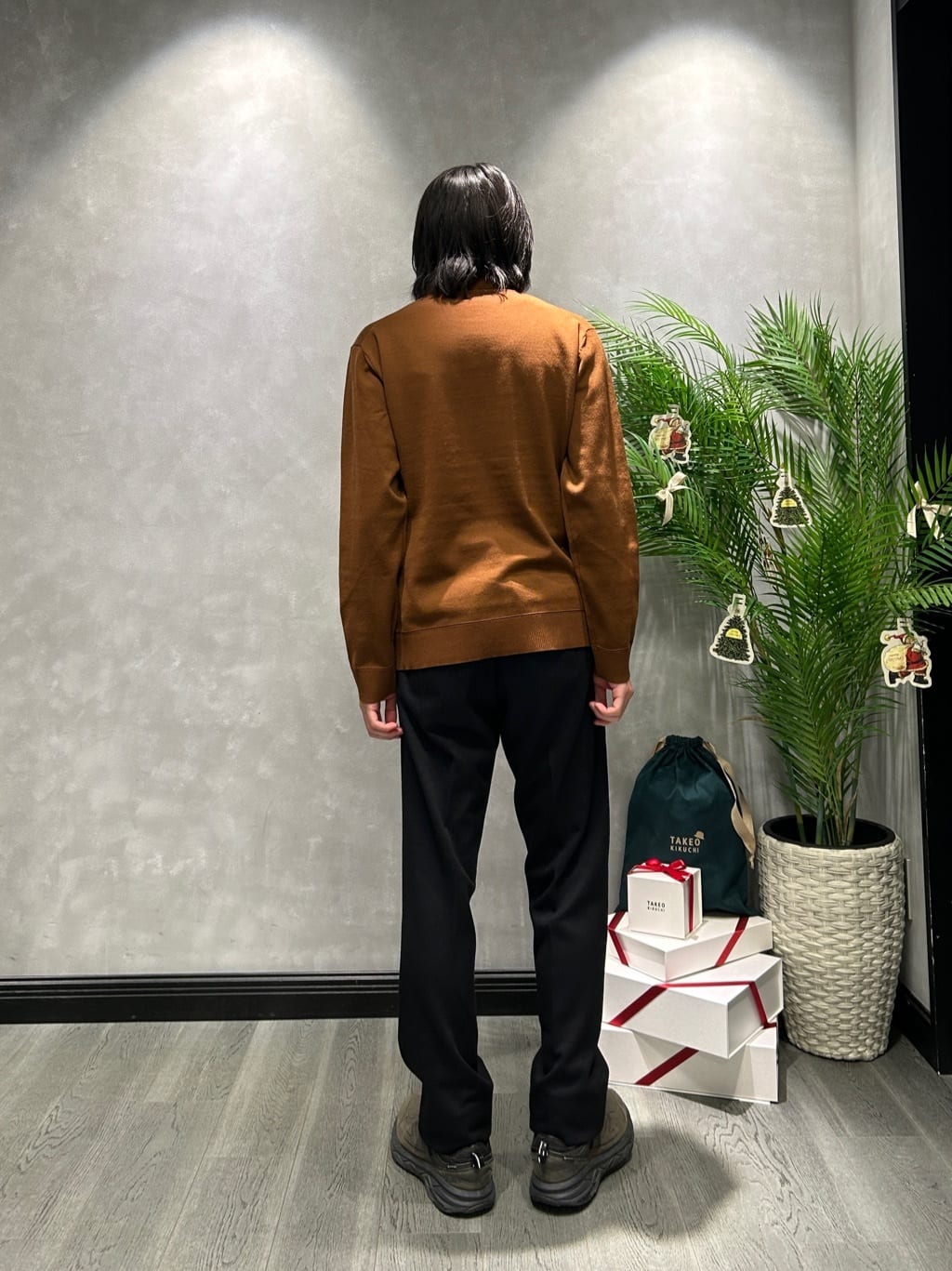 ruiさんの「TAKEO KIKUCHI｜アンチピリング タートルネック ニット」を使ったコーディネート