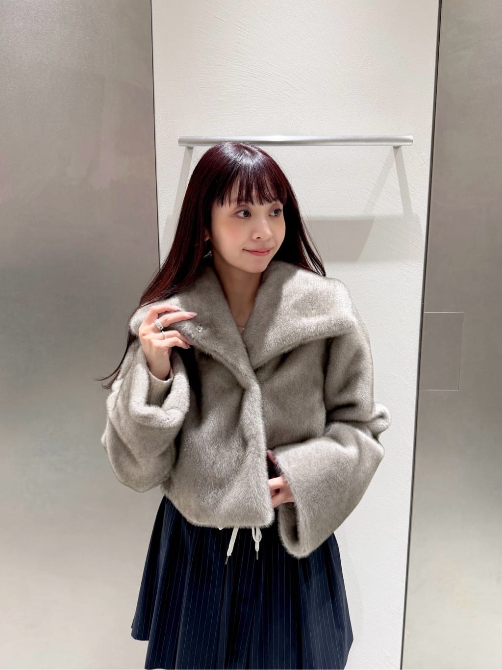 kanamiさんの「CODE A｜faux mink short jacket」を使ったコーディネート