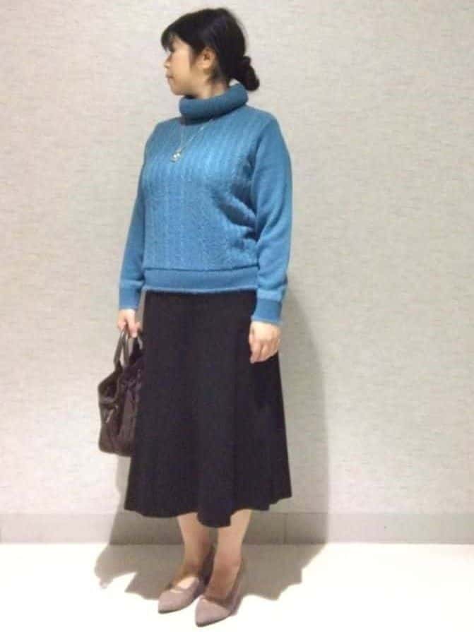 sakoさんの「Reflect｜【ほんのりラメ感◎】ふわふわフェザーヤーンハイネックニット」を使ったコーディネート