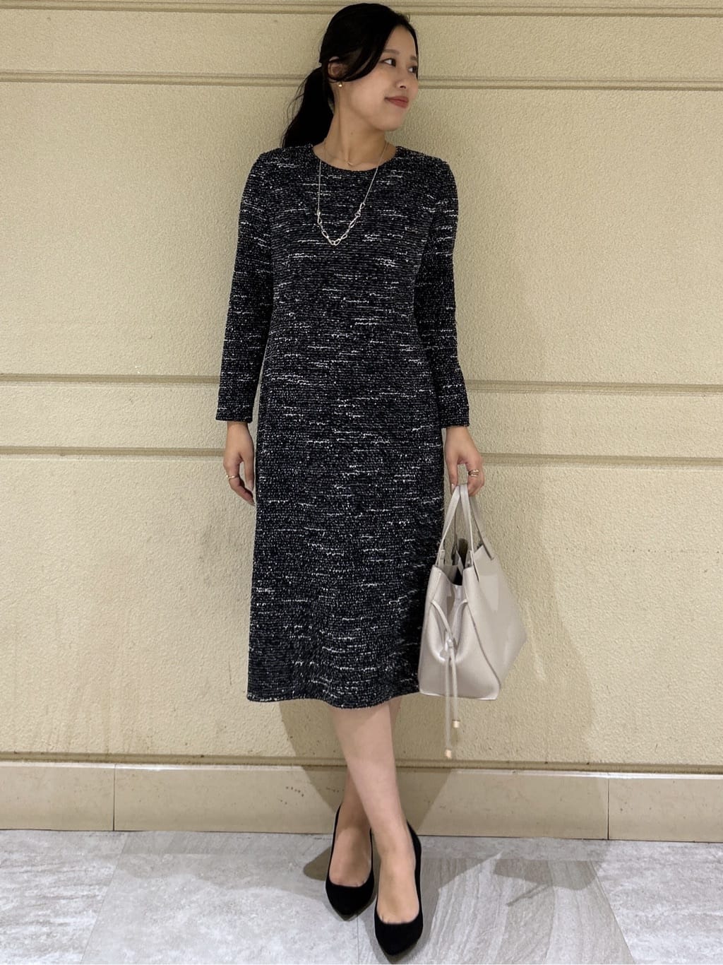 Momokaさんの「COUP DE CHANCE｜【手洗い可／日本製】ツイード風ワンピース」を使ったコーディネート