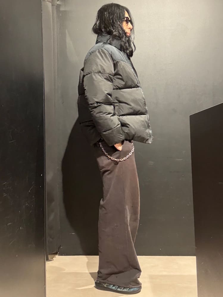 538961276さんの「THE SHOP TK｜【撥水/洗濯機可】寒い季節でも快適 中綿スタンドブルゾン」を使ったコーディネート