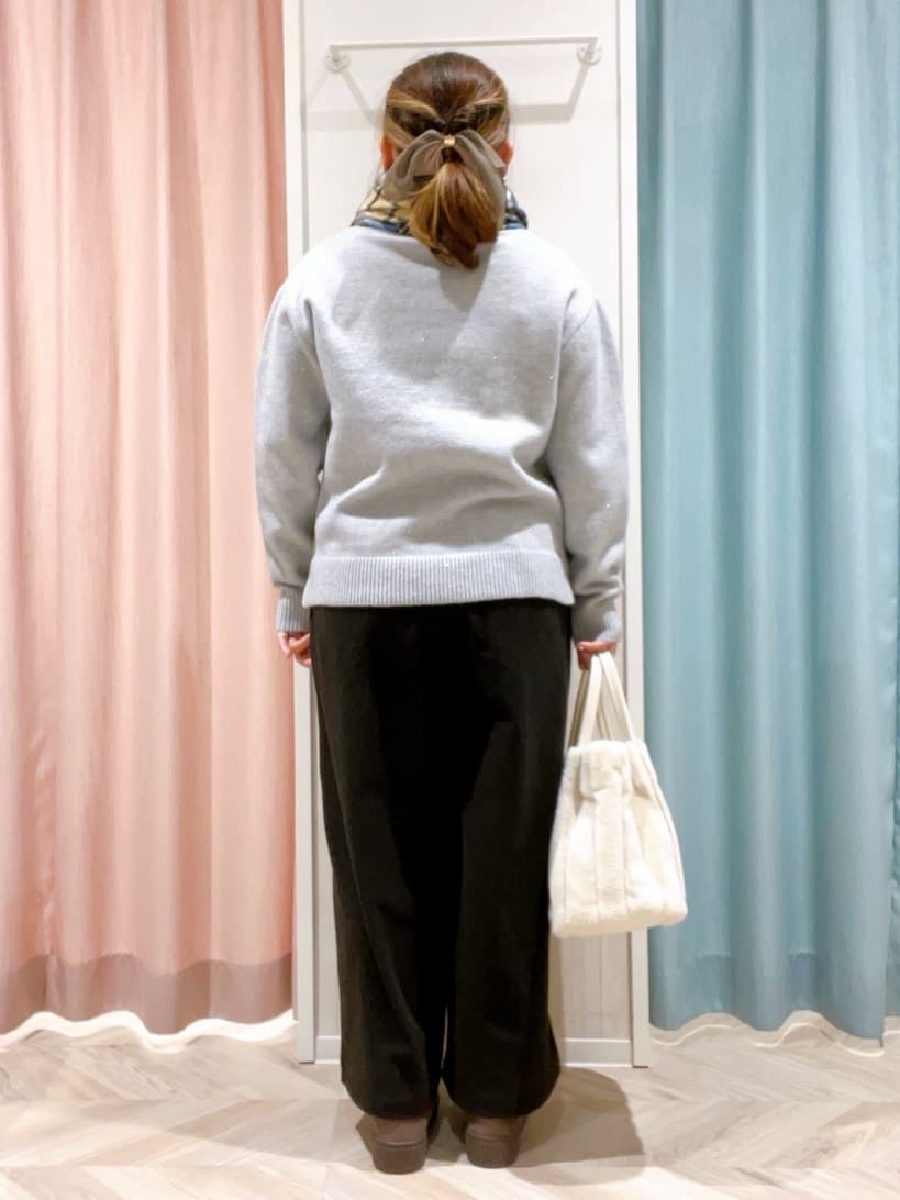 kitaさんの「SHOO･LA･RUE｜【着丈選べる/きっと虜になる】あったかもちもち ワイドパンツ」を使ったコーディネート