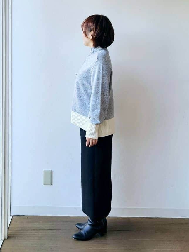 やじまさんの「UNTITLED｜【セットアップ可/洗える/ウエストゴム】ダンボールジャージスカート」を使ったコーディネート