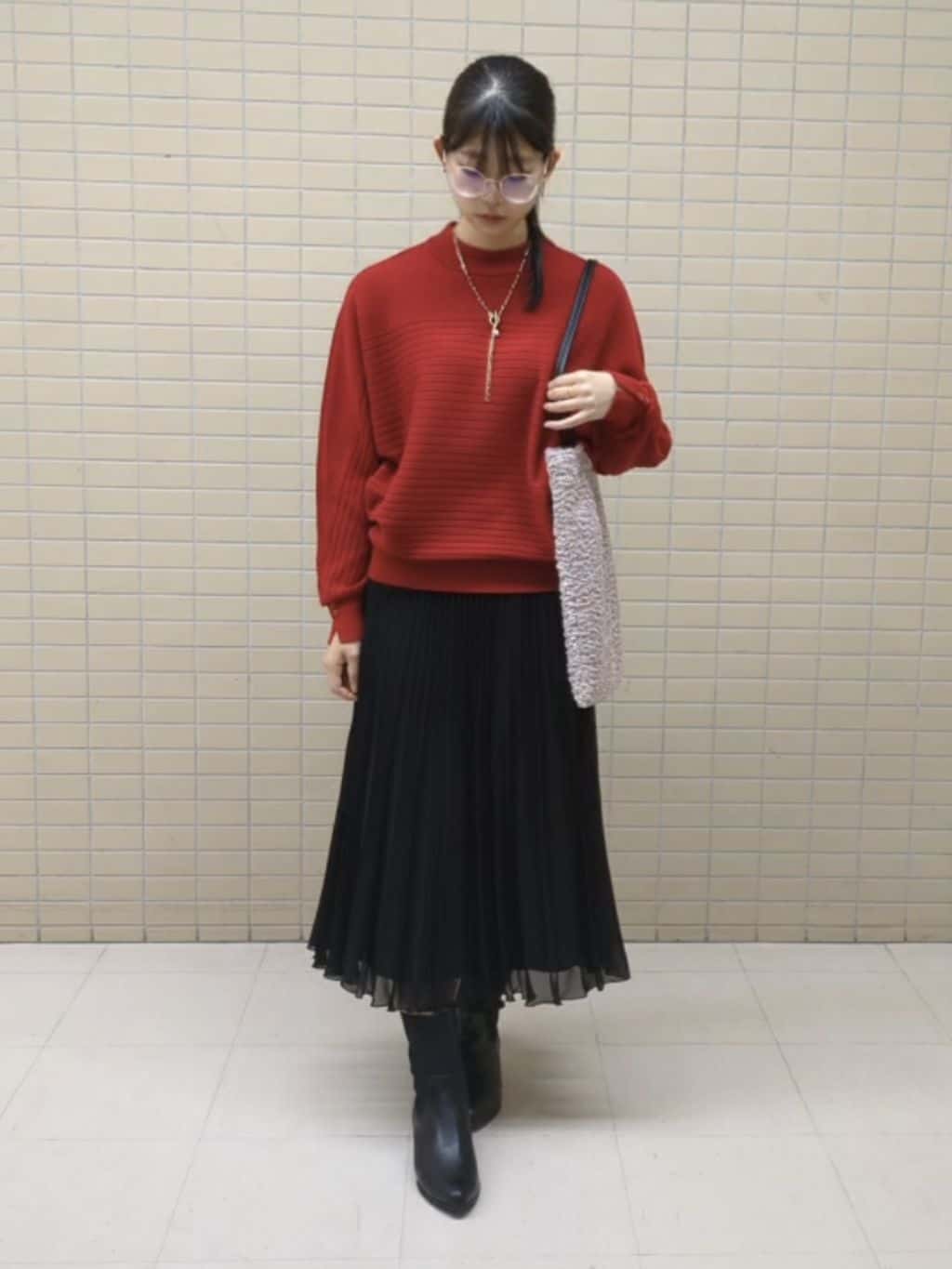 ひまりさんの「Reflect｜【秋映え／ゆったり着られる◎】ドルマンシルエットニット」を使ったコーディネート