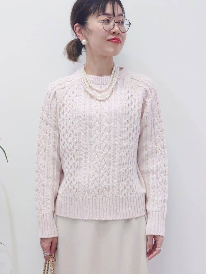 MUTSUKOさんの「UNTITLED｜【洗える】スポンディッシュ ケーブル柄ニット」を使ったコーディネート