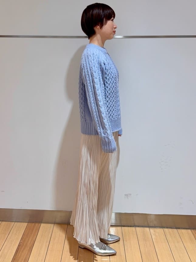 あやさんの「UNTITLED｜【洗える】スポンディッシュ ケーブル柄ニット」を使ったコーディネート