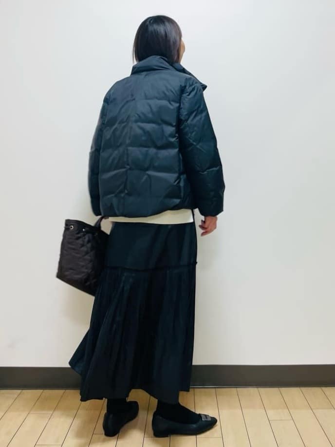 Riiさんの「Reflect｜【すっきりシルエット】ショート丈ダウンコート」を使ったコーディネート