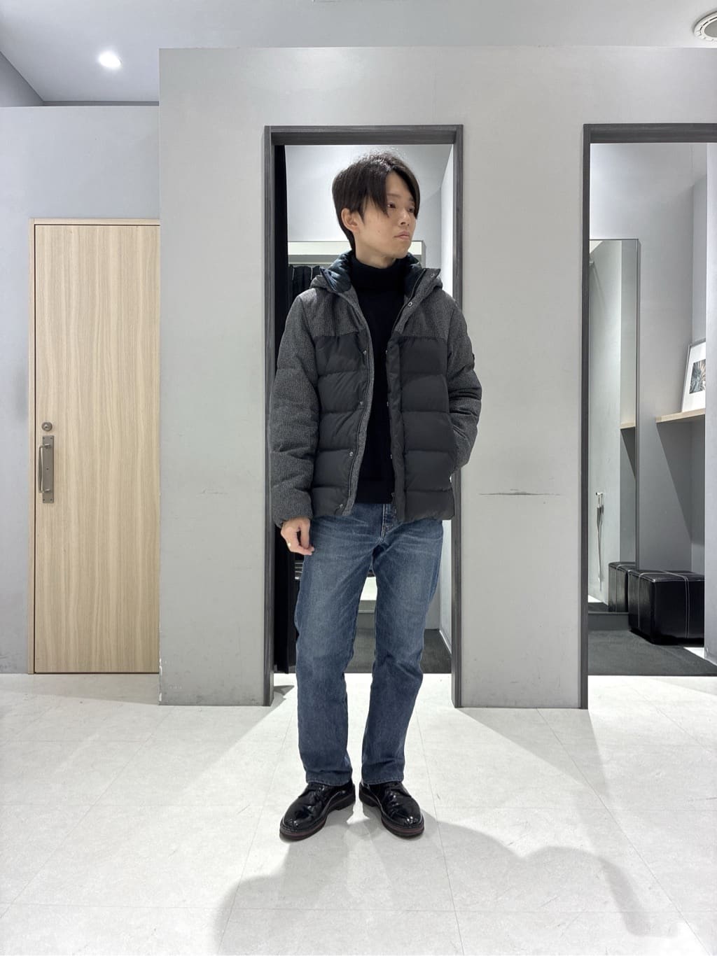 わいずみさんの「TAKEO KIKUCHI｜カラーコンビ ダウンブルゾン」を使ったコーディネート