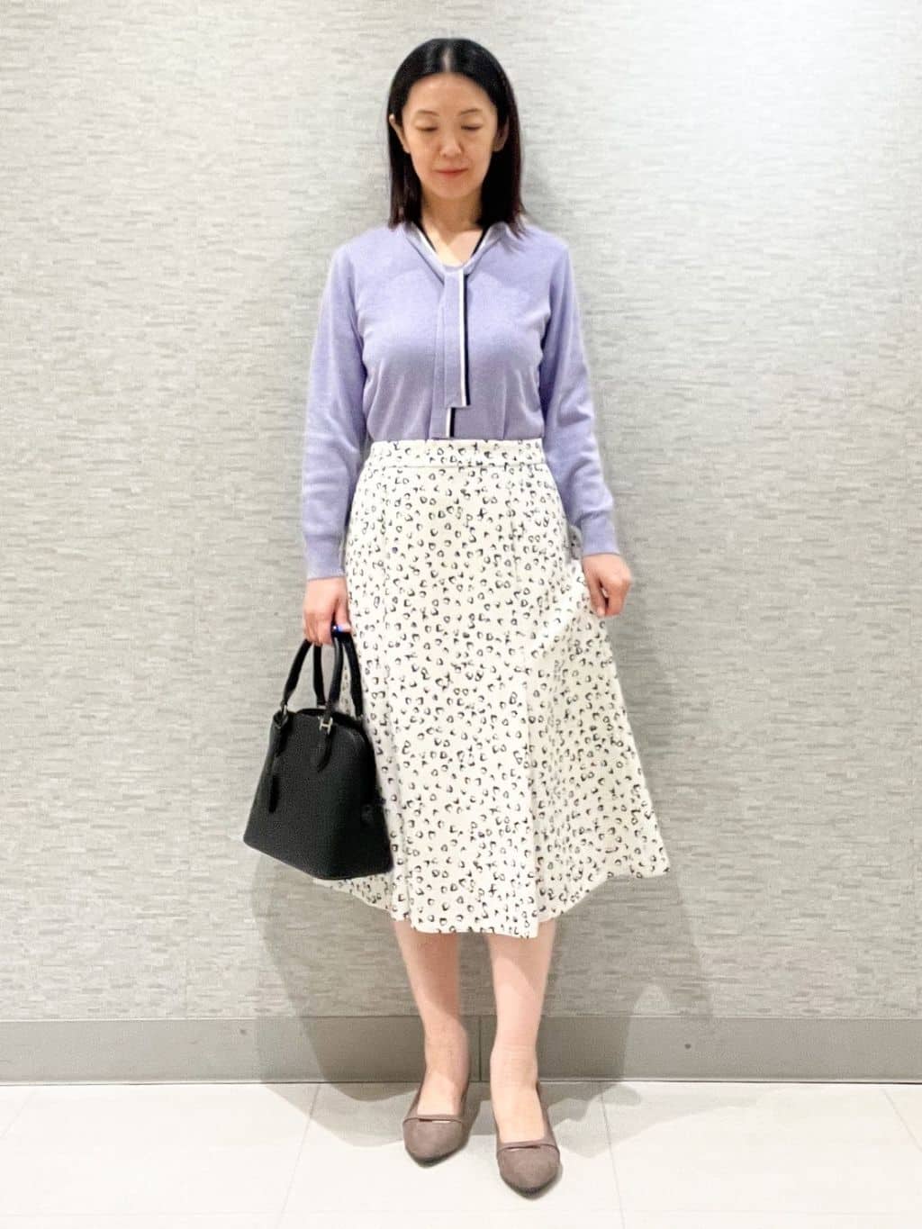 marikoさんの「Reflect｜ソフトフレアプリントスカート」を使ったコーディネート