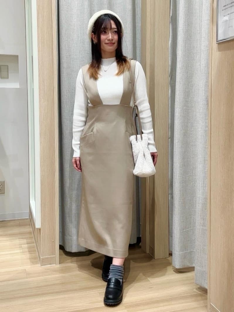 Fumikaさんの「grove｜【ウエストゴム】美シルエットなハイウエストサス付きスカート」を使ったコーディネート