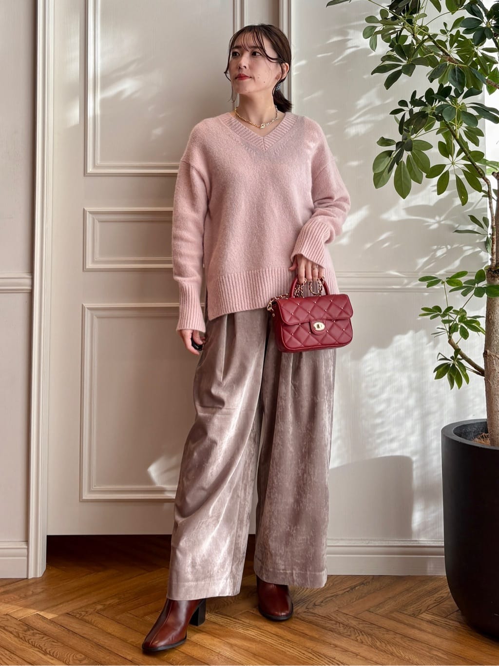 nakaoさんの「DRESSTERIOR｜キルテッドショルダーバッグ」を使ったコーディネート