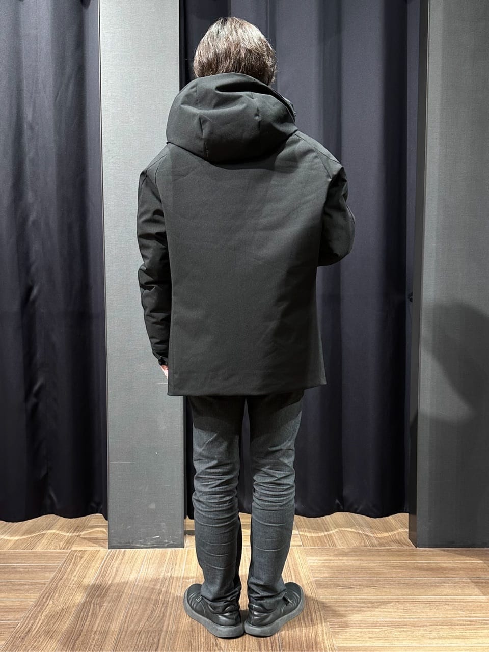 tomoyaさんの「THE SHOP TK｜【軽くて、暖かい】SORONA／ソロナ 中綿ブルゾン 防風/軽量/洗濯機OK/フード脱着可」を使ったコーディネート