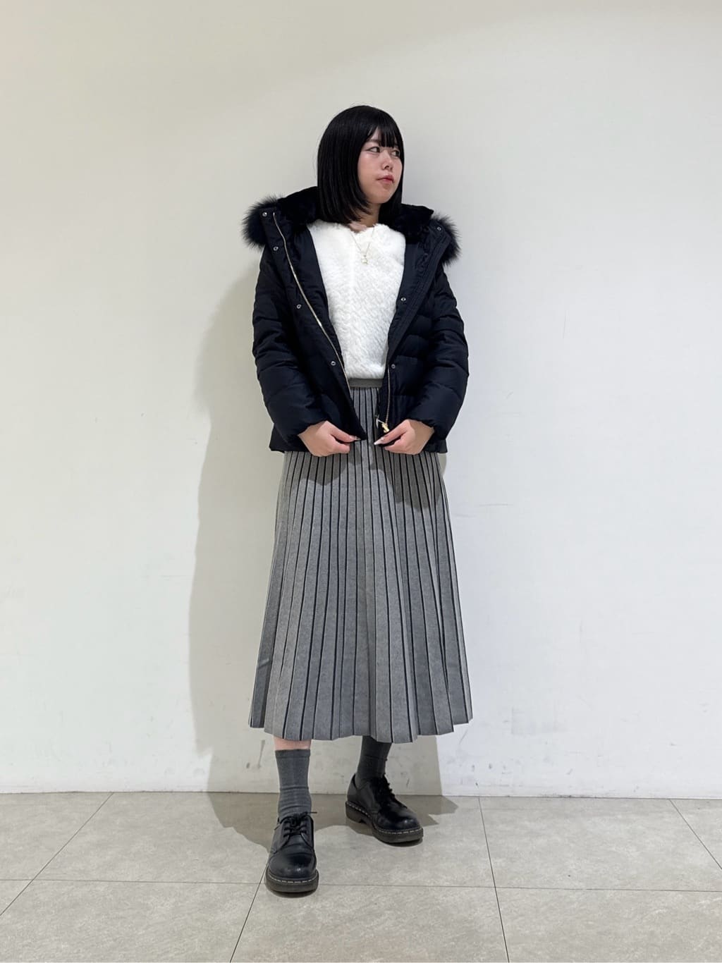 rinaさんの「INDIVI｜【洗える／SETUP可能】ジャカードニット プリーツスカート」を使ったコーディネート