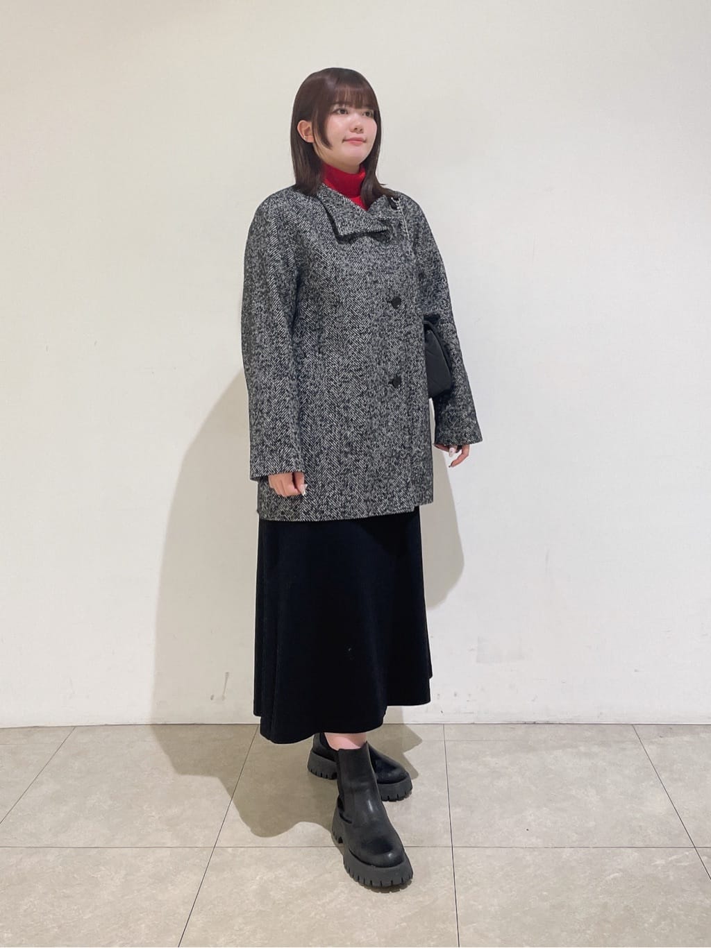 emikaさんの「INDIVI｜【日本製／ミドル丈】スタンドカラーミドルコート」を使ったコーディネート