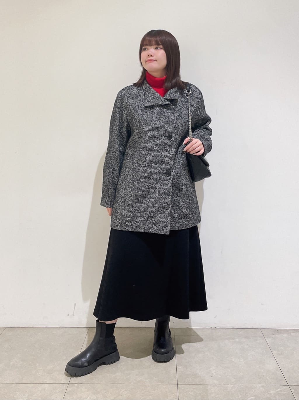 emikaさんの「INDIVI｜【日本製／ミドル丈】スタンドカラーミドルコート」を使ったコーディネート