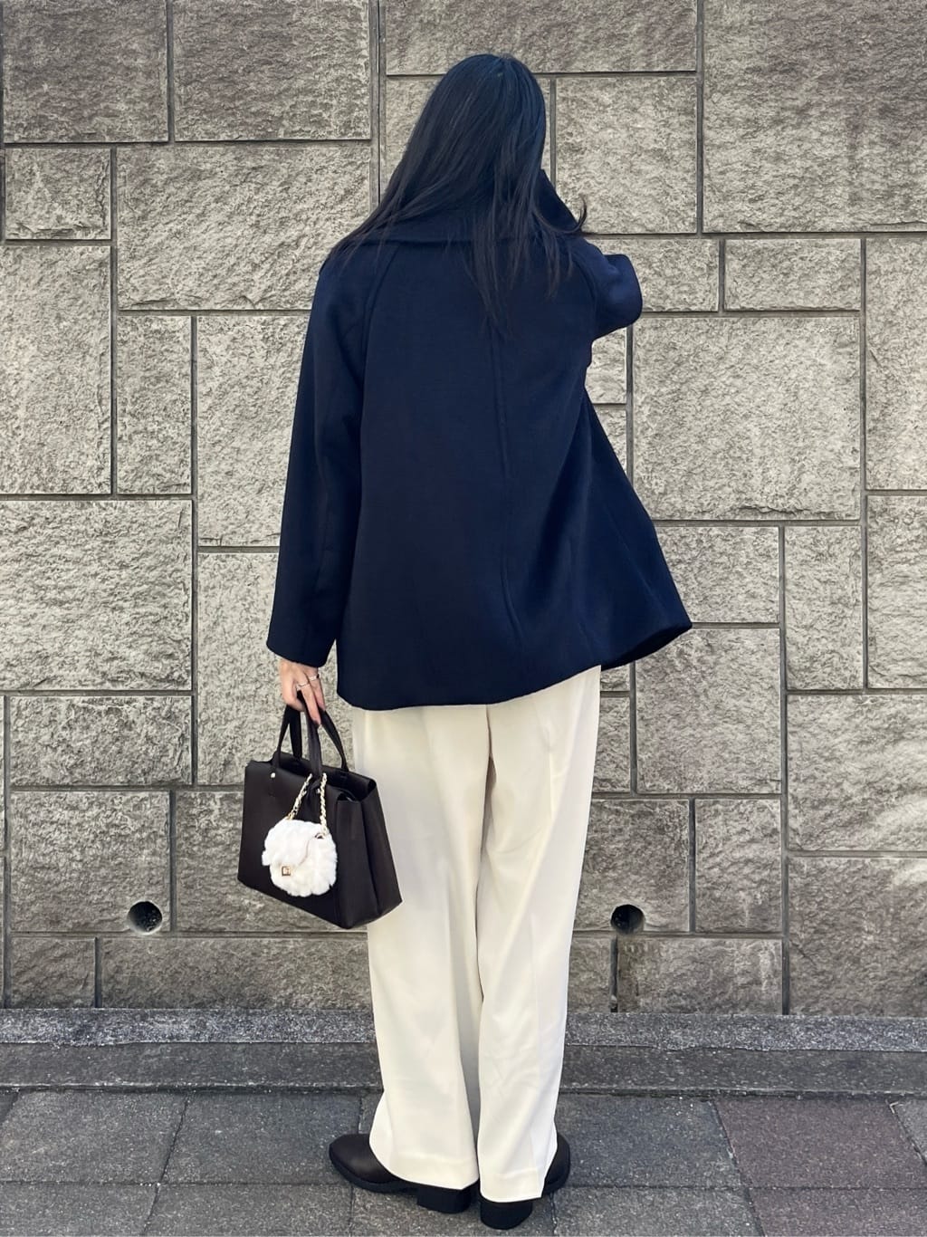 sachikoさんの「OPAQUE.CLIP｜カシミヤブレンドウールミドルピーコート」を使ったコーディネート