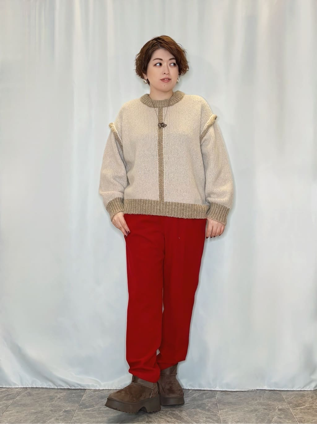 たみさんの「SHOO･LA･RUE｜【S-LL】配色デザインがポイント ざっくり編みゆるニット」を使ったコーディネート