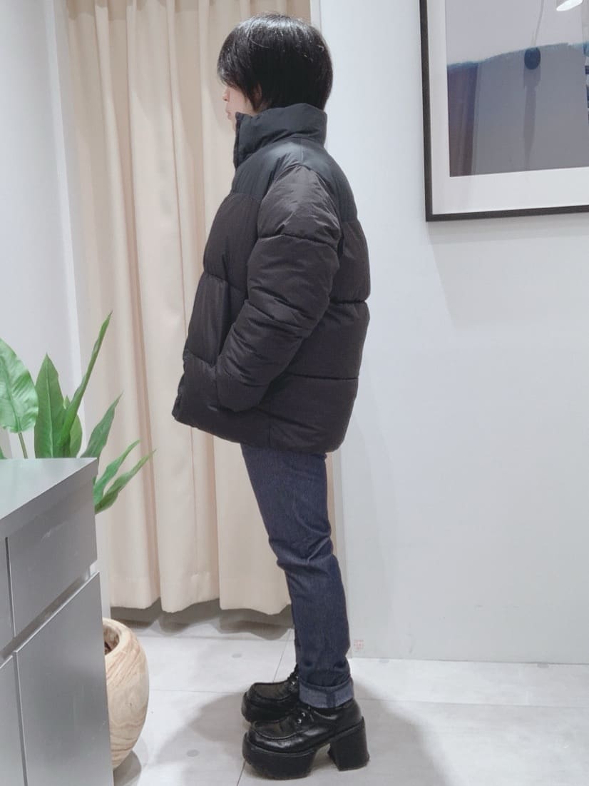 坂。さんの「THE SHOP TK｜【撥水/洗濯機可】寒い季節でも快適 中綿スタンドブルゾン」を使ったコーディネート