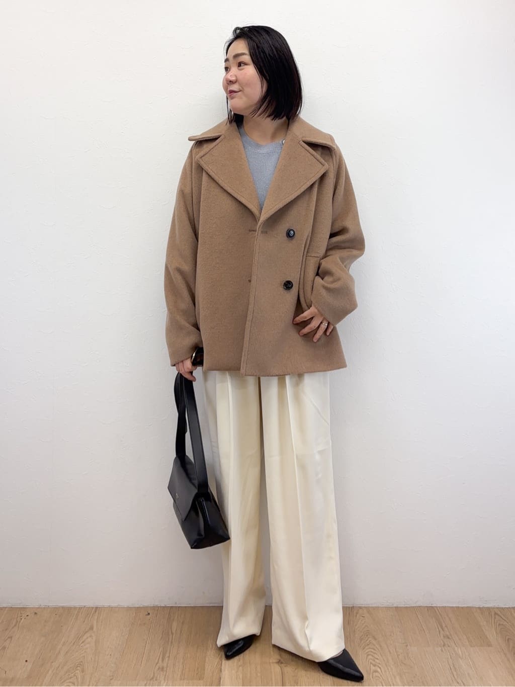Takeさんの「OPAQUE.CLIP｜カシミヤブレンドウールミドルピーコート」を使ったコーディネート