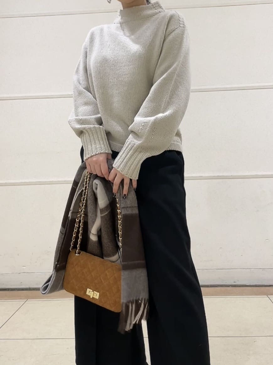 watanabeさんの「UNTITLED｜【洗える】スポンディッシュ ボトルネックニット」を使ったコーディネート