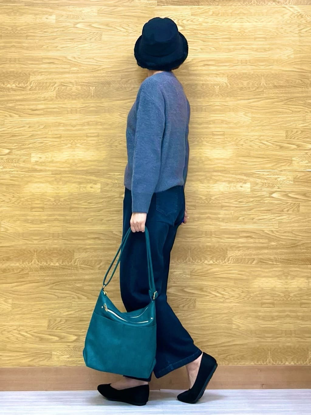 もすさんの「SHOO･LA･RUE｜ラクチン フラットパンプス」を使ったコーディネート