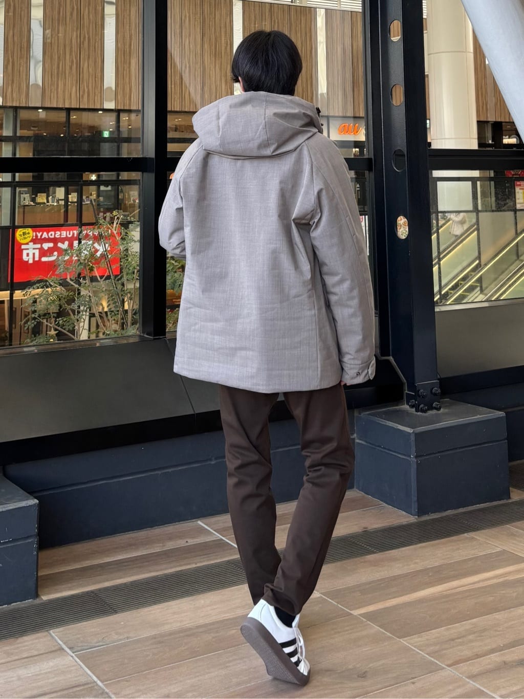うらしーさんの「THE SHOP TK｜【軽くて、暖かい】SORONA／ソロナ 中綿ブルゾン 防風/軽量/洗濯機OK/フード脱着可」を使ったコーディネート
