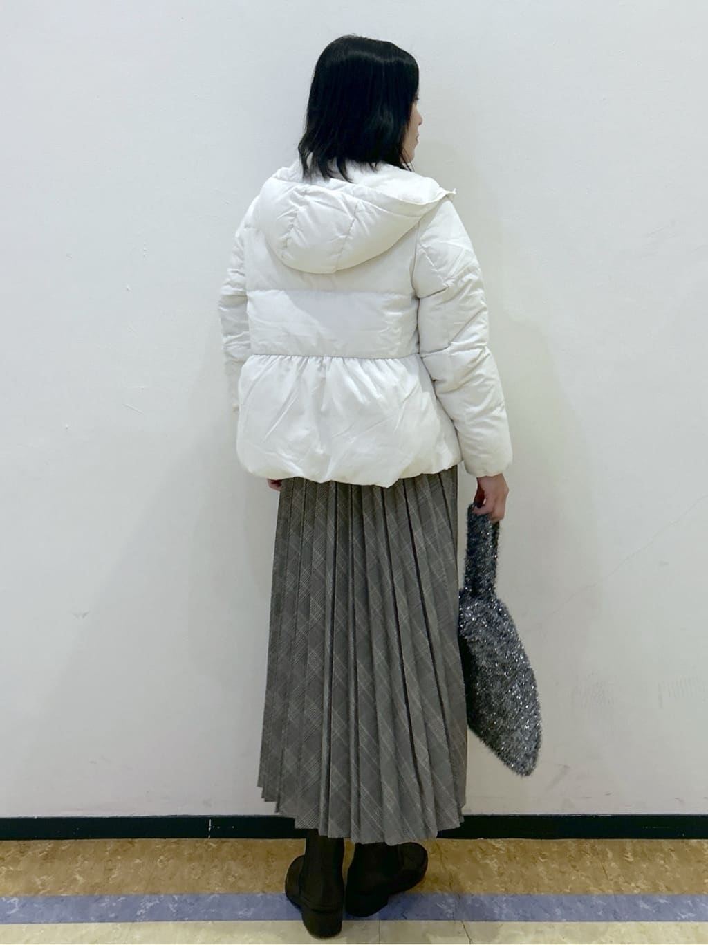 su.さんの「index｜KAWADAダウンペプラムショートコート【撥水／洗濯機OK／静電気防止裏地】」を使ったコーディネート