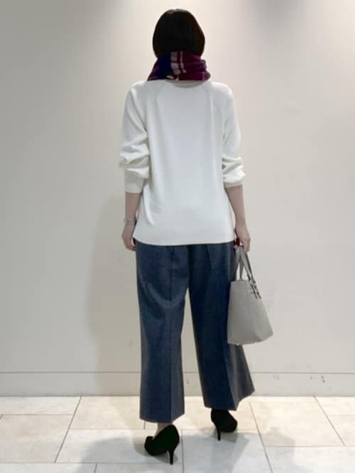 フミさんの「Reflect｜【ゆったり着られる◎】ラグランスリーブニット」を使ったコーディネート