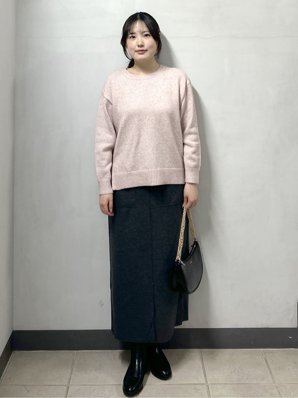 sayaさんの「OPAQUE.CLIP｜リラクシークルーネックニット【洗濯機OK】」を使ったコーディネート