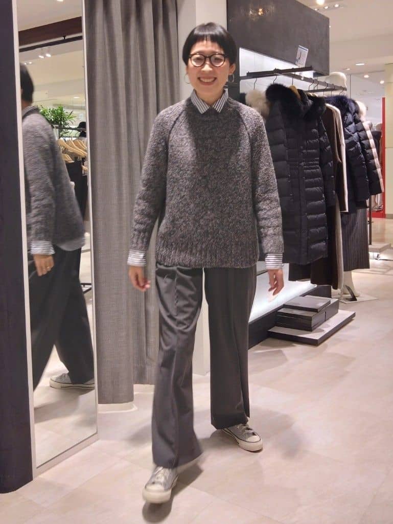 まちこさんの「UNTITLED｜【はっ水機能/フード取り外し可】ミディダウンコート」を使ったコーディネート
