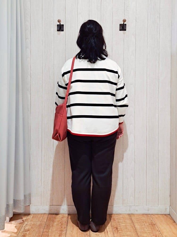 kotomiさんの「SHOO･LA･RUE｜【あったか/洗濯機可】もちもちの肌触りがやみつきに 裏起毛テーパードパンツ」を使ったコーディネート