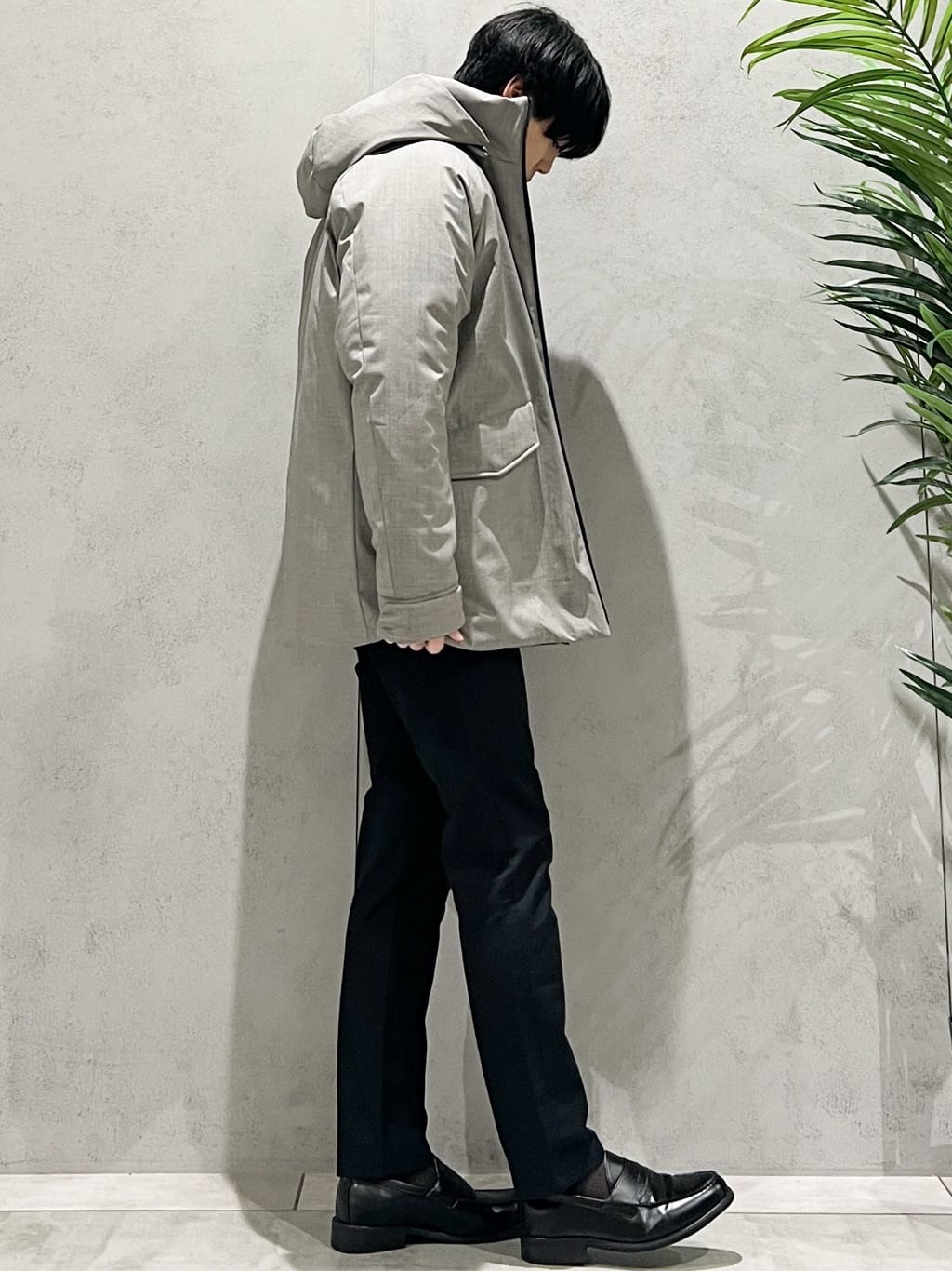 SHI-MAさんの「THE SHOP TK｜【軽くて、暖かい】SORONA／ソロナ 中綿ブルゾン 防風/軽量/洗濯機OK/フード脱着可」を使ったコーディネート
