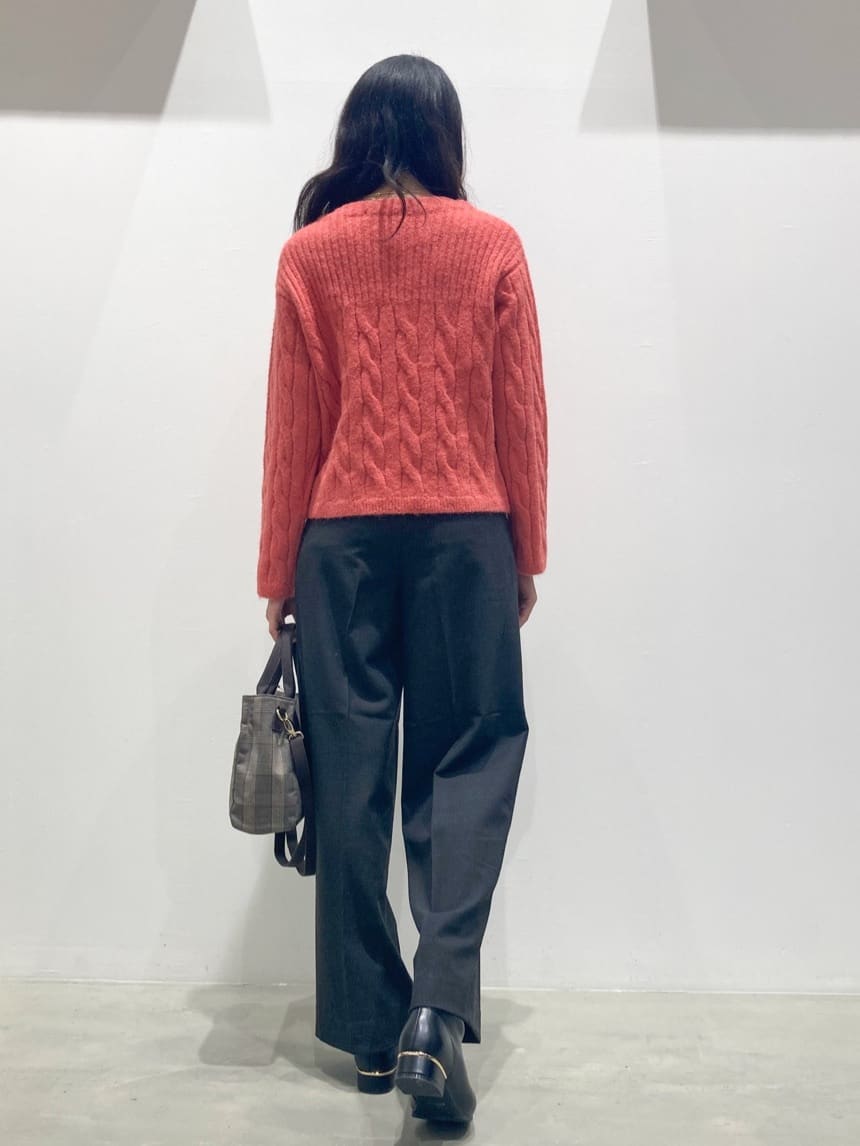 yagiさんの「grove｜【あったか裏起毛】かっこよさも穿き心地も叶える、優秀スラックスパンツ」を使ったコーディネート