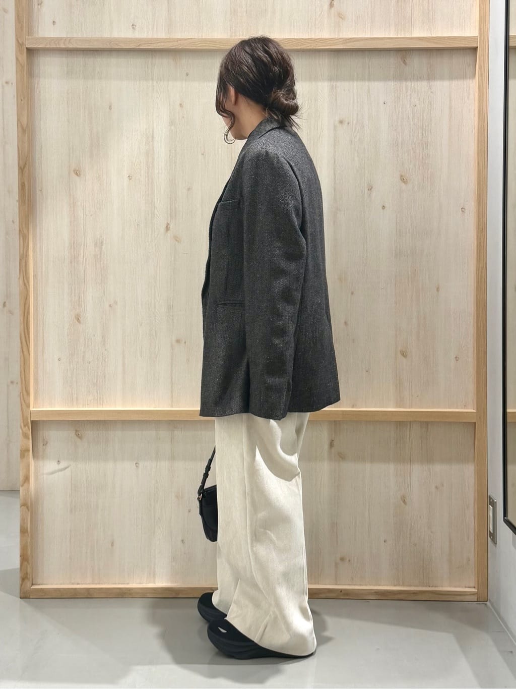 nanaさんの「THE SHOP TK｜【洗えるアウター】ヘリンボーン＆チェック柄ジャケット」を使ったコーディネート