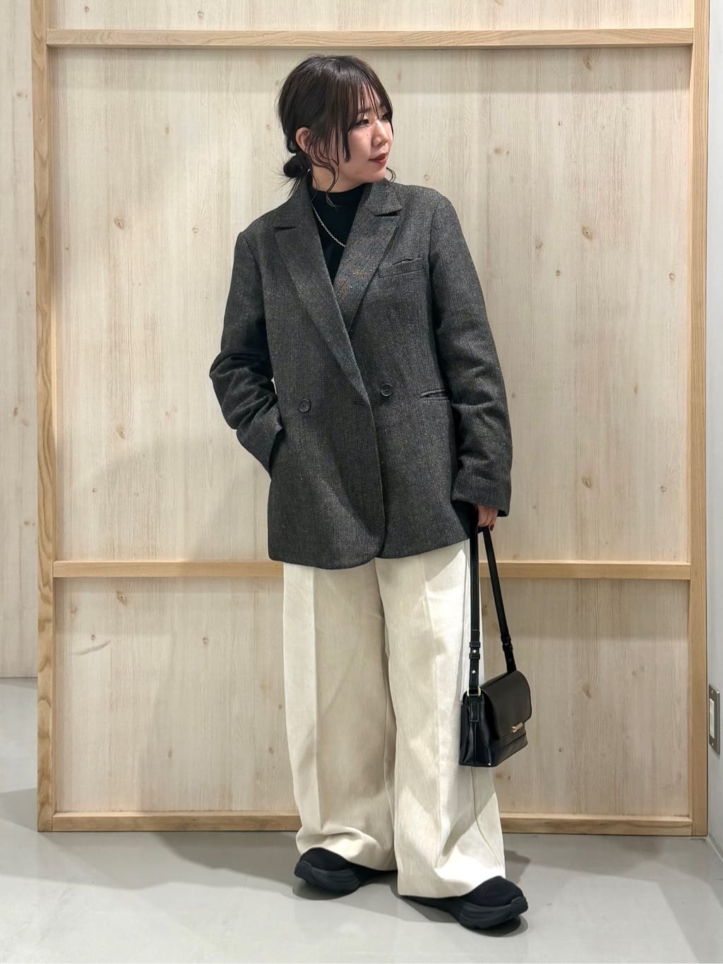 nanaさんの「THE SHOP TK｜【洗えるアウター】ヘリンボーン＆チェック柄ジャケット」を使ったコーディネート