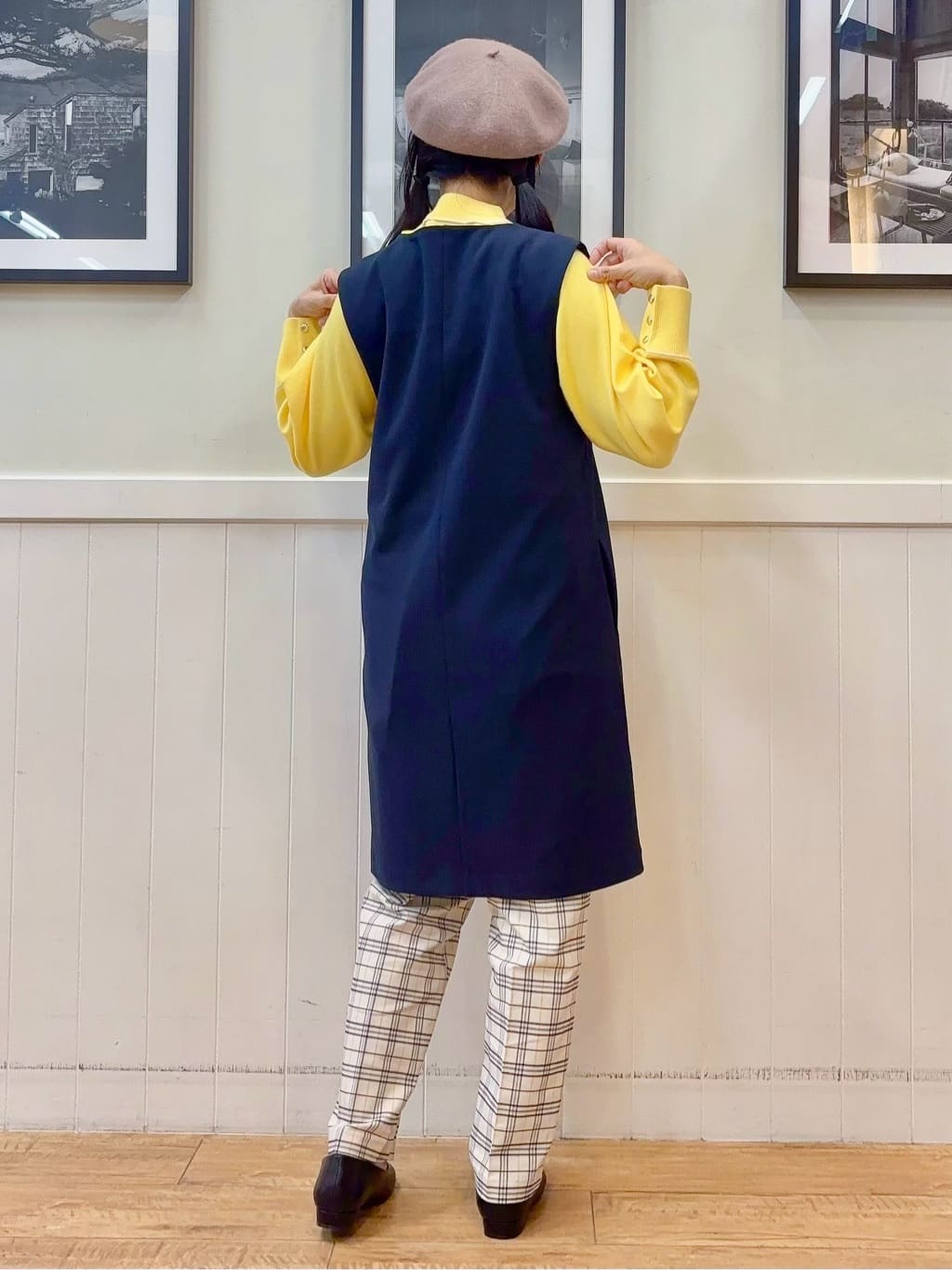 ゆうさんの「SHOO･LA･RUE｜【洗濯機可/セットアップ可/S-3L】きちんと楽に。カットジョーゼット ロングジレ」を使ったコーディネート